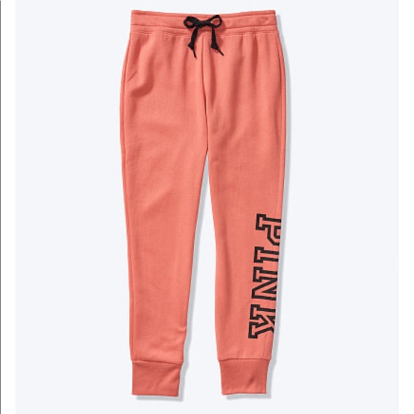 Looking for these joggers all black - Picture 1 of 1